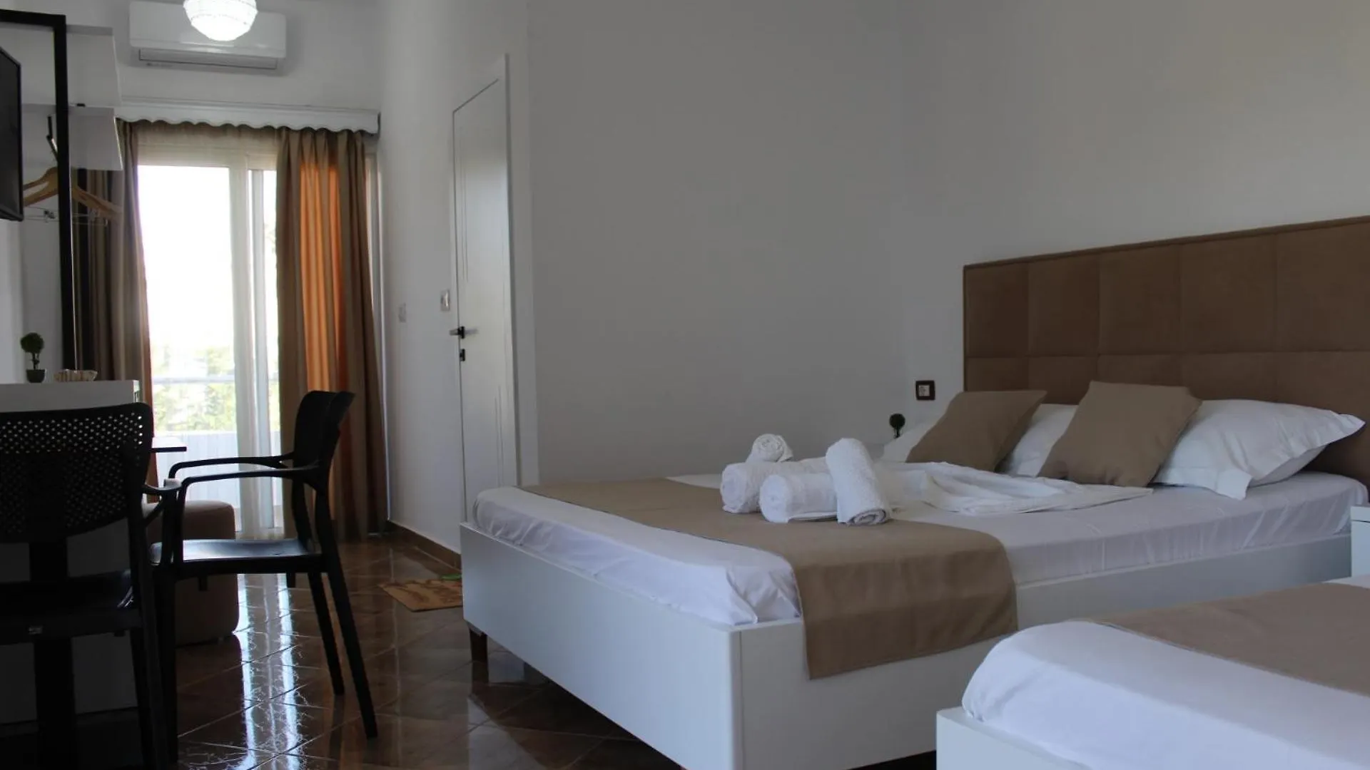 Seli'S Villa Ksamil 0*,